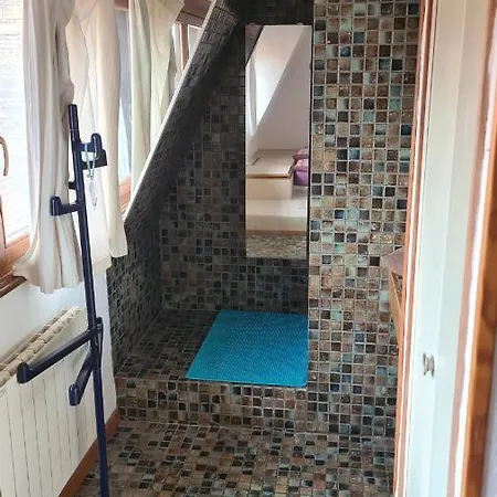 Face à La Cathédrale Alloggio in famiglia *