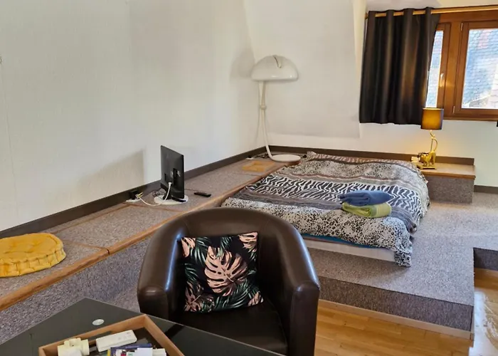 Face A La Cathedrale Homestay